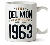 MUGFFINS Tazas 1963 Cumpleaños - En Catalán - Fent del Món un Lloc Millor - 11 oz / 330 ml - Regalo original y divertido