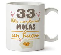 MUGFFINS Tazas 33 Cumpleaños - En Español - Feliz Cumpleaños Molas un Huevo - 11 oz / 330 ml - Regalo original y divertido