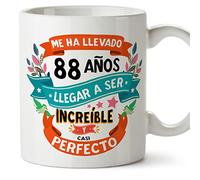 MUGFFINS Tazas 88 Cumpleaños - En Español - Me ha llevado 88 años llegar a ser increíble - 11 oz - Regalo original y divertido
