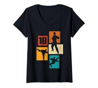 Mujer 18 Cumpleaños Karate Taekwondo Niño 18 Años Artes Marciales Camiseta Cuello V