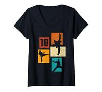 Mujer 18 Cumpleaños Karate Taekwondo Niño 18 Años Artes Marciales Camiseta Cuello V