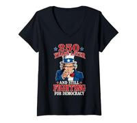 Mujer 250 años después y todavía luchando por la Democracia 1776-2026 Camiseta Cuello V