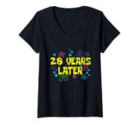 Mujer 28 cumpleaños 28 años después 28 años cumpleaños Camiseta Cuello V