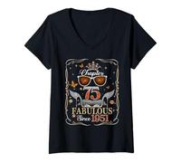 Mujer 75th Birthday Queen Chapter 75 Fabulous Since 1951 Women Camiseta Cuello V