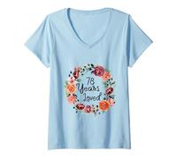Mujer 78 Years Loved 78th Birthday Floral Wreath Loved for Women Camiseta Cuello V