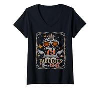 Mujer 79th Birthday Queen Chapter 79 Fabulous Since 1947 Women Camiseta Cuello V