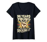 Mujer 96 Years and Still Rocking 96 años cumpleaños de 96 años Camiseta Cuello V