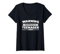 Mujer advertencia Soy oficialmente un adolescente ahora adolescentes 13 nacimiento Camiseta Cuello V