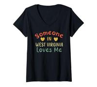Mujer Alguien en West Virginia Me ama Retro USA State US Camiseta Cuello V