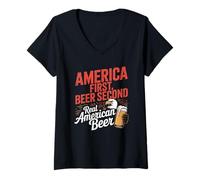 Mujer America First Retro Beer Segundo dicho americano 4 de julio Camiseta Cuello V