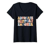 Mujer Apoyo a los defensores empoderar la graduación de trabajadores sociales MSW Groovy Camiseta Cuello V