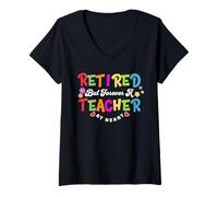 Mujer Apreciación del maestro jubilado para siempre el último día de clases Camiseta Cuello V