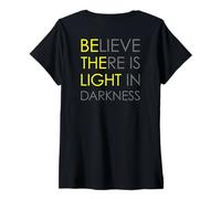 Mujer Believe There Is Light In Darkness Jesús Cross Art ON Back Camiseta Cuello V