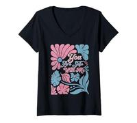 Mujer Boho Retro LGBTQ Pride, estás a salvo conmigo Camiseta Cuello V