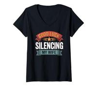Mujer Buena suerte silenciando a mi esposa Camiseta Cuello V