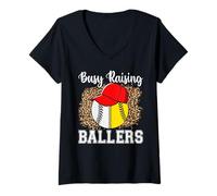 Mujer Busy Raising Ballers Softball Baseball Funny Girl mom Camiseta Cuello V