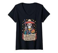 Mujer Calaveras y Calibers Funny Latino Shooting Sports Heritage Camiseta Cuello V