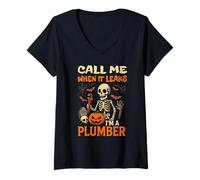 Mujer Call Me When It Leaks Funny Halloween Plumber Humor Camiseta Cuello V