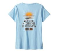Mujer Caminando Meditación En Progreso Sunrise Mindfulness Path Camiseta Cuello V