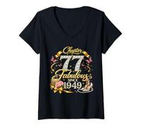 Mujer Chapter 77 Fabulous Since 1949 Floral 77th Birthday Women Camiseta Cuello V