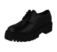 Clarks-shoes