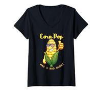 Mujer Corn Pop Was A Bad Dude Funny Election Meme Político Camiseta Cuello V