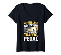 Mujer Cuando la vida te da tráfico, pedales en bicicleta Camiseta Cuello V