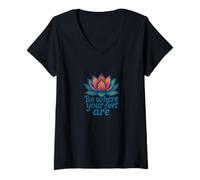 Mujer Diseño Be Where Your Feet Are Lotus Flower Mindfulness Camiseta Cuello V