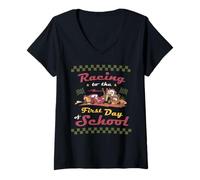 Mujer Disney and Pixar's Cars Racing to The First Day of School Camiseta Cuello V