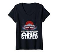Mujer El accidente OVNI aterriza la Playa de California Camiseta Cuello V
