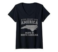Mujer El corazón de América Late en Carolina del Norte Estados Unidos Estados Unidos Camiseta Cuello V