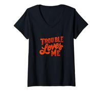 Mujer Emblema de declaración de Awesome Trouble Likes Me Camiseta Cuello V