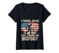 Mujer Encontré a Jesús todavía Buscando Bigfoot Retro American Flag Camiseta Cuello V