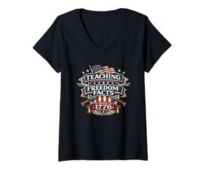 Mujer Enseñando Datos sobre la Libertad Desde 1776 Profesor de Historia Patriótico Camiseta Cuello V