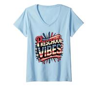 Mujer Escuadrón de Maestros patrióticos del Primer día de American Preschool Vibes Camiseta Cuello V