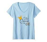 Mujer Fiesta de cumpleaños número 66 La reina es 66 ideas de regalos para ella Camiseta Cuello V