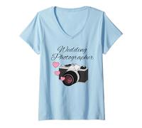 Mujer Fotógrafo de bodas, fotografía con cámara vintage Camiseta Cuello V