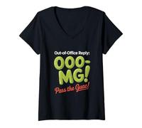 Mujer Fuera de la oficina Responder OOOMG Pass the Guac Labor Day Camiseta Cuello V