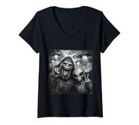 Mujer Funny Alien and Bigfoot Selfie UFO Rock on Sign Sasquatch Camiseta Cuello V