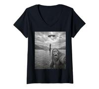 Mujer Funny Bigfoot Selfie con Monstruo del Lago Ness Y OVNIs Camiseta Cuello V