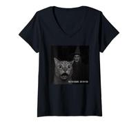 Mujer Funny Cat On Security Camera with Witch Halloween Camiseta Cuello V