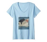 Mujer Funny Ocean Adventure Cat Biting a Shark Vintage Camiseta Cuello V