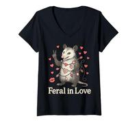 Mujer Funny Possum Valentine Outfit Feral in Love Animal Design Camiseta Cuello V