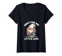 Mujer Gnomo Wait For Me I Got Little Legs Humor Funny Running Joke Camiseta Cuello V