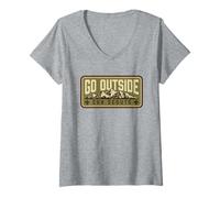 Mujer Go Outside! Cub Scouts Mountains Scouting Hiking Camiseta Cuello V