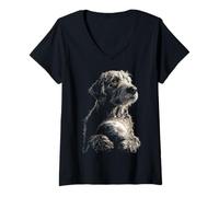 Mujer Goldendoodle Sosteniendo Luna Llena Luna Luna Estética Arte Perro Camiseta Cuello V