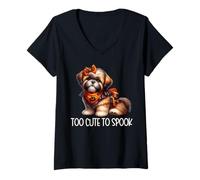 Mujer Halloween Shih Tzu Puppy For Dog Mom Is Too Cute To Spook Camiseta Cuello V