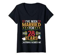 Mujer He Estado Casado por 28 años Nada me Asusta 1998 2026 Camiseta Cuello V