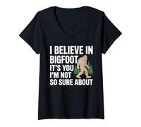 Mujer I Believe In Bigfoot Funny Cita Sasquatch Humor Sarcástico Camiseta Cuello V
