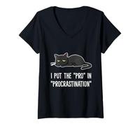 Mujer I Put the Pro in Procrastination Lounging Lazy Cat Camiseta Cuello V